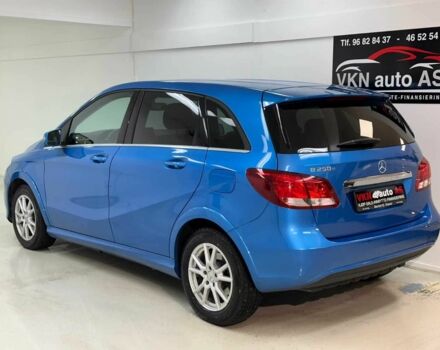 Синій Мерседес Б-клас, об'ємом двигуна 0 л та пробігом 86 тис. км за 9700 $, фото 3 на Automoto.ua