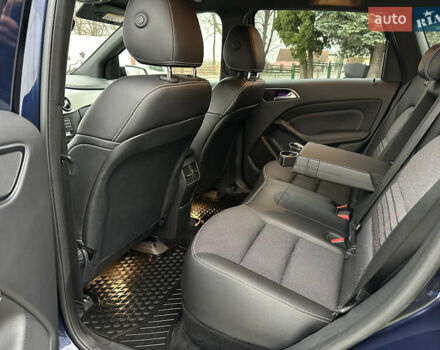 Синій Мерседес Б-клас, об'ємом двигуна 0 л та пробігом 78 тис. км за 10750 $, фото 68 на Automoto.ua