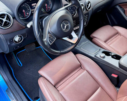 Синий Мерседес Б-класс, объемом двигателя 0 л и пробегом 92 тыс. км за 10999 $, фото 13 на Automoto.ua