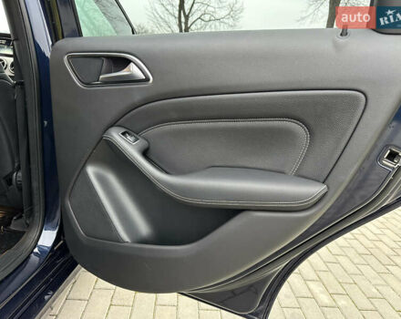 Синій Мерседес Б-клас, об'ємом двигуна 0 л та пробігом 78 тис. км за 10750 $, фото 73 на Automoto.ua