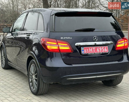 Синій Мерседес Б-клас, об'ємом двигуна 0 л та пробігом 78 тис. км за 10750 $, фото 51 на Automoto.ua