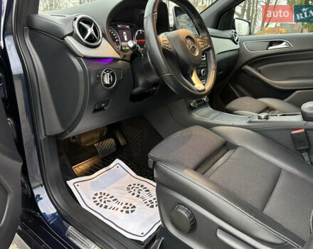 Синій Мерседес Б-клас, об'ємом двигуна 0 л та пробігом 78 тис. км за 10750 $, фото 65 на Automoto.ua