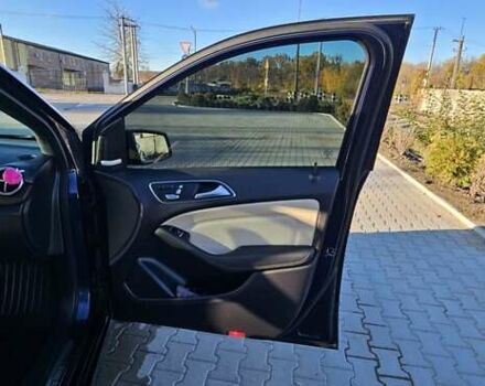 Синий Мерседес Б-класс, объемом двигателя 0 л и пробегом 56 тыс. км за 12600 $, фото 18 на Automoto.ua