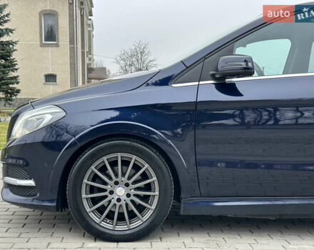 Синій Мерседес Б-клас, об'ємом двигуна 0 л та пробігом 78 тис. км за 10750 $, фото 28 на Automoto.ua