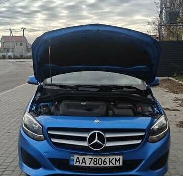 Синий Мерседес Б-класс, объемом двигателя 1.46 л и пробегом 250 тыс. км за 11500 $, фото 10 на Automoto.ua