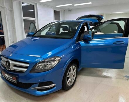 Синий Мерседес Б-класс, объемом двигателя 0 л и пробегом 86 тыс. км за 9500 $, фото 1 на Automoto.ua