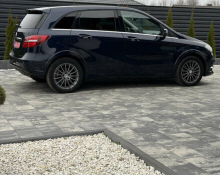 Синий Мерседес Б-класс, объемом двигателя 0 л и пробегом 61 тыс. км за 9750 $, фото 8 на Automoto.ua