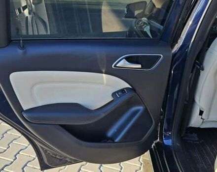 Синий Мерседес Б-класс, объемом двигателя 0 л и пробегом 56 тыс. км за 12600 $, фото 9 на Automoto.ua