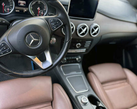 Синий Мерседес Б-класс, объемом двигателя 0 л и пробегом 92 тыс. км за 10999 $, фото 19 на Automoto.ua