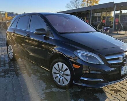 Синий Мерседес Б-класс, объемом двигателя 0 л и пробегом 56 тыс. км за 12600 $, фото 1 на Automoto.ua