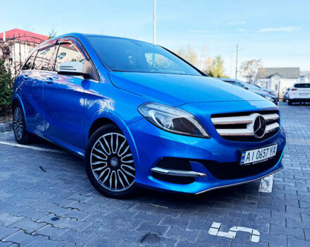 Синий Мерседес Б-класс, объемом двигателя 0 л и пробегом 92 тыс. км за 10999 $, фото 7 на Automoto.ua