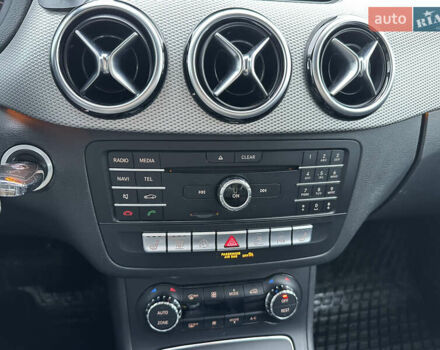 Синій Мерседес Б-клас, об'ємом двигуна 0 л та пробігом 102 тис. км за 15000 $, фото 14 на Automoto.ua