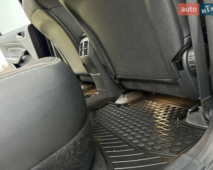 Синій Мерседес Б-клас, об'ємом двигуна 0 л та пробігом 78 тис. км за 10750 $, фото 74 на Automoto.ua