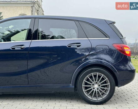 Синій Мерседес Б-клас, об'ємом двигуна 0 л та пробігом 78 тис. км за 10750 $, фото 29 на Automoto.ua