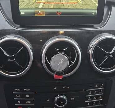 Синий Мерседес Б-класс, объемом двигателя 0 л и пробегом 84 тыс. км за 11900 $, фото 13 на Automoto.ua