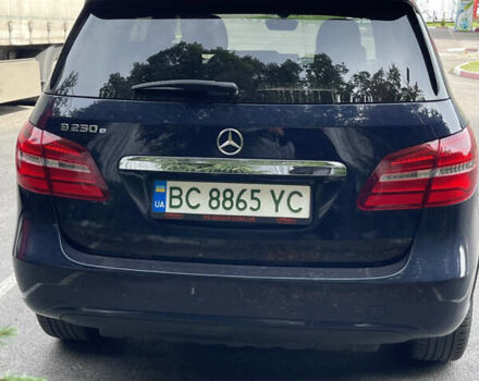Синий Мерседес Б-класс, объемом двигателя 0 л и пробегом 90 тыс. км за 12500 $, фото 3 на Automoto.ua