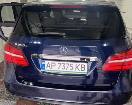 Синій Мерседес Б-клас, об'ємом двигуна 0 л та пробігом 200 тис. км за 16999 $, фото 6 на Automoto.ua