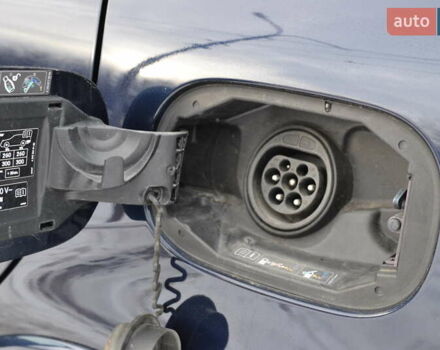 Синий Мерседес Б-класс, объемом двигателя 0 л и пробегом 80 тыс. км за 10500 $, фото 47 на Automoto.ua