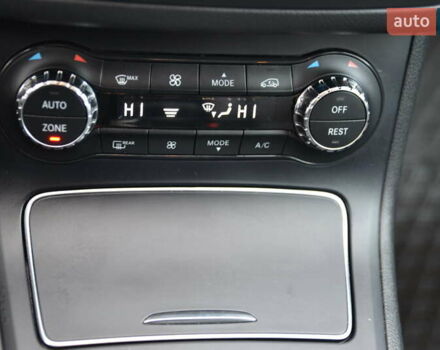 Синий Мерседес Б-класс, объемом двигателя 0 л и пробегом 80 тыс. км за 10500 $, фото 26 на Automoto.ua