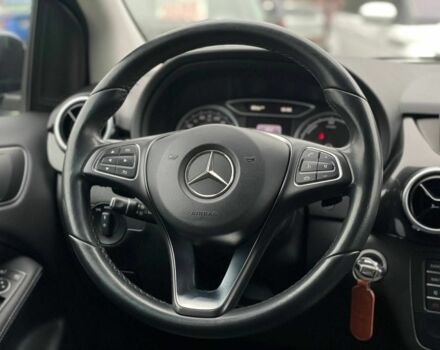 Синій Мерседес Б-клас, об'ємом двигуна 0 л та пробігом 100 тис. км за 11900 $, фото 15 на Automoto.ua