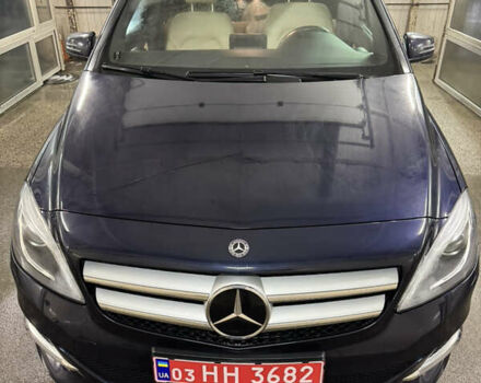 Синий Мерседес Б-класс, объемом двигателя 0 л и пробегом 111 тыс. км за 10800 $, фото 1 на Automoto.ua