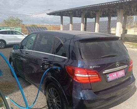 Синій Мерседес Б-клас, об'ємом двигуна 0 л та пробігом 102 тис. км за 11700 $, фото 4 на Automoto.ua