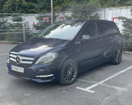 Синий Мерседес Б-класс, объемом двигателя 0 л и пробегом 90 тыс. км за 12500 $, фото 1 на Automoto.ua