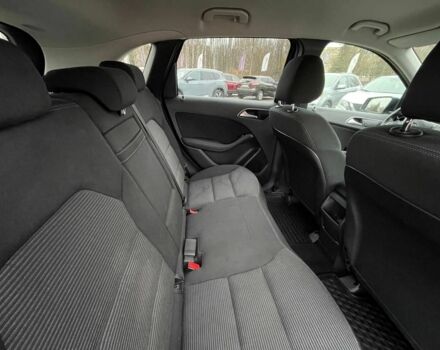 Синій Мерседес Б-клас, об'ємом двигуна 0 л та пробігом 100 тис. км за 11900 $, фото 21 на Automoto.ua