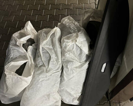 Синий Мерседес Б-класс, объемом двигателя 0 л и пробегом 111 тыс. км за 10800 $, фото 17 на Automoto.ua