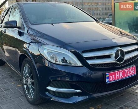 Синій Мерседес Б-клас, об'ємом двигуна 0 л та пробігом 63 тис. км за 11000 $, фото 4 на Automoto.ua