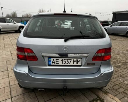 Синий Мерседес Б-класс, объемом двигателя 2 л и пробегом 147 тыс. км за 6300 $, фото 5 на Automoto.ua