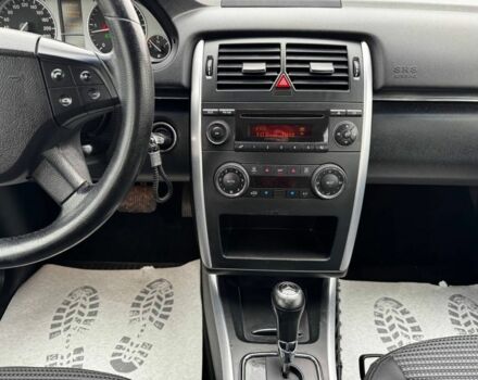 Синий Мерседес Б-класс, объемом двигателя 2 л и пробегом 147 тыс. км за 6300 $, фото 10 на Automoto.ua