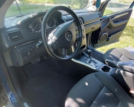Мерседес Б-клас 2009 у Черкасах на Automoto.ua Синій Мерседес Б-клас, об'ємом двигуна 1.7 л та пробігом 175 тис. км за 7550 $, фото 8 на Automoto.ua