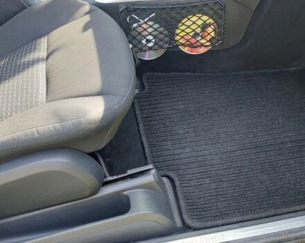 Мерседес Б-клас 2009 у Черкасах на Automoto.ua Синій Мерседес Б-клас, об'ємом двигуна 1.7 л та пробігом 175 тис. км за 7550 $, фото 4 на Automoto.ua