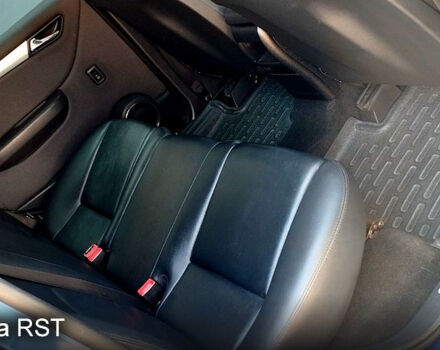 Синий Мерседес Б-класс, объемом двигателя 2 л и пробегом 280 тыс. км за 7700 $, фото 9 на Automoto.ua