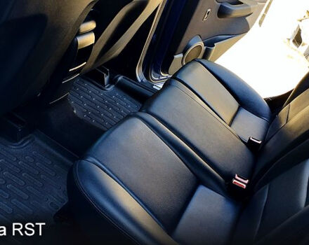 Синий Мерседес Б-класс, объемом двигателя 2 л и пробегом 280 тыс. км за 7700 $, фото 8 на Automoto.ua