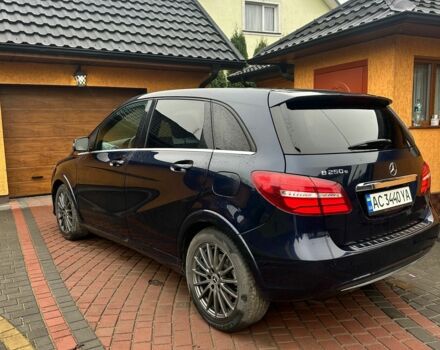 Синій Мерседес Б-клас, об'ємом двигуна 0 л та пробігом 144 тис. км за 10300 $, фото 1 на Automoto.ua