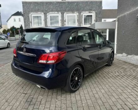 Синий Мерседес Б-класс, объемом двигателя 2 л и пробегом 62 тыс. км за 7800 $, фото 4 на Automoto.ua