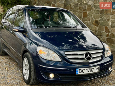 Синий Мерседес Б-класс, объемом двигателя 2 л и пробегом 235 тыс. км за 7099 $, фото 1 на Automoto.ua