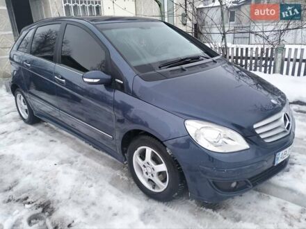 Синий Мерседес Б-класс, объемом двигателя 1.5 л и пробегом 270 тыс. км за 5000 $, фото 1 на Automoto.ua