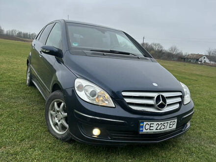 Синий Мерседес Б-класс, объемом двигателя 1.7 л и пробегом 220 тыс. км за 5800 $, фото 1 на Automoto.ua