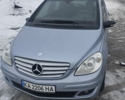 Синий Мерседес Б-класс, объемом двигателя 2 л и пробегом 289 тыс. км за 6350 $, фото 1 на Automoto.ua