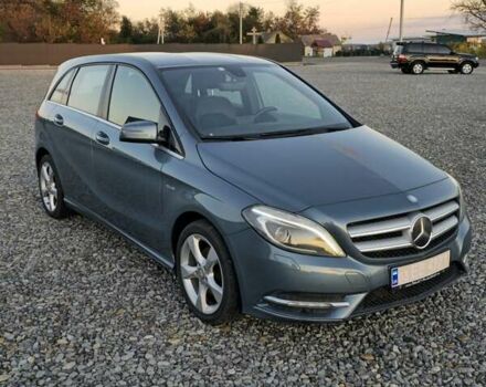 Синій Мерседес Б-клас, об'ємом двигуна 1.7 л та пробігом 180 тис. км за 10900 $, фото 1 на Automoto.ua