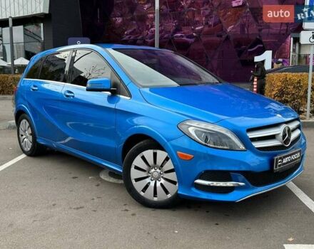 Синий Мерседес Б-класс, объемом двигателя 0 л и пробегом 160 тыс. км за 9490 $, фото 1 на Automoto.ua