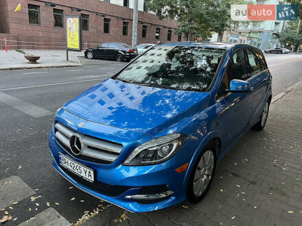 Мерседес Б-класс 2014 в Одессе на Automoto.ua Синий Мерседес Б-класс, объемом двигателя 0 л и пробегом 62 тыс. км за 10000 $, фото 1 на Automoto.ua