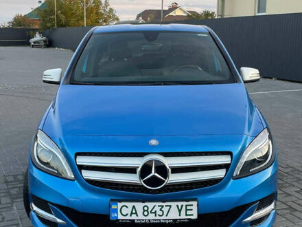 Мерседес Б-класс 2015 в Черкассах на Automoto.ua Синий Мерседес Б-класс, объемом двигателя 0 л и пробегом 85 тыс. км за 8900 $, фото 1 на Automoto.ua