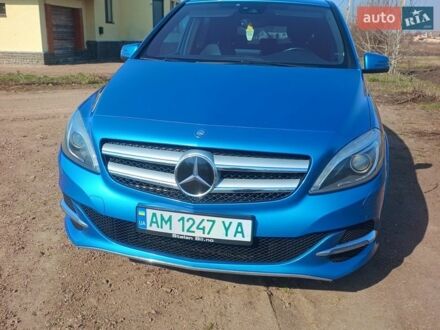 Синий Мерседес Б-класс, объемом двигателя 0 л и пробегом 178 тыс. км за 9300 $, фото 1 на Automoto.ua