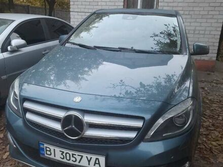 Мерседес Б-класс 2015 в Днепре (Днепропетровске) на Automoto.ua Синий Мерседес Б-класс, объемом двигателя 0 л и пробегом 140 тыс. км за 11000 $, фото 1 на Automoto.ua