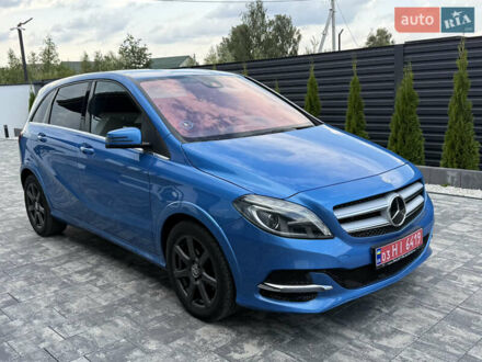 Синій Мерседес Б-клас, об'ємом двигуна 0 л та пробігом 89 тис. км за 9300 $, фото 1 на Automoto.ua