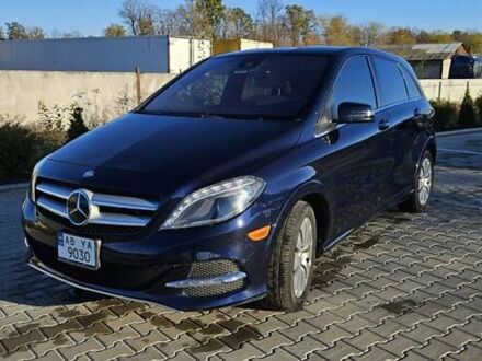 Синий Мерседес Б-класс, объемом двигателя 0 л и пробегом 56 тыс. км за 12600 $, фото 1 на Automoto.ua